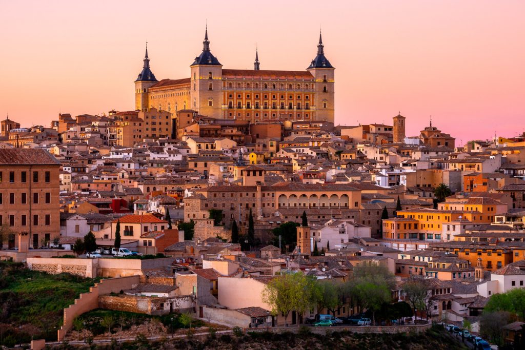 lugares cerca de madrid alojamiento en madrid centro