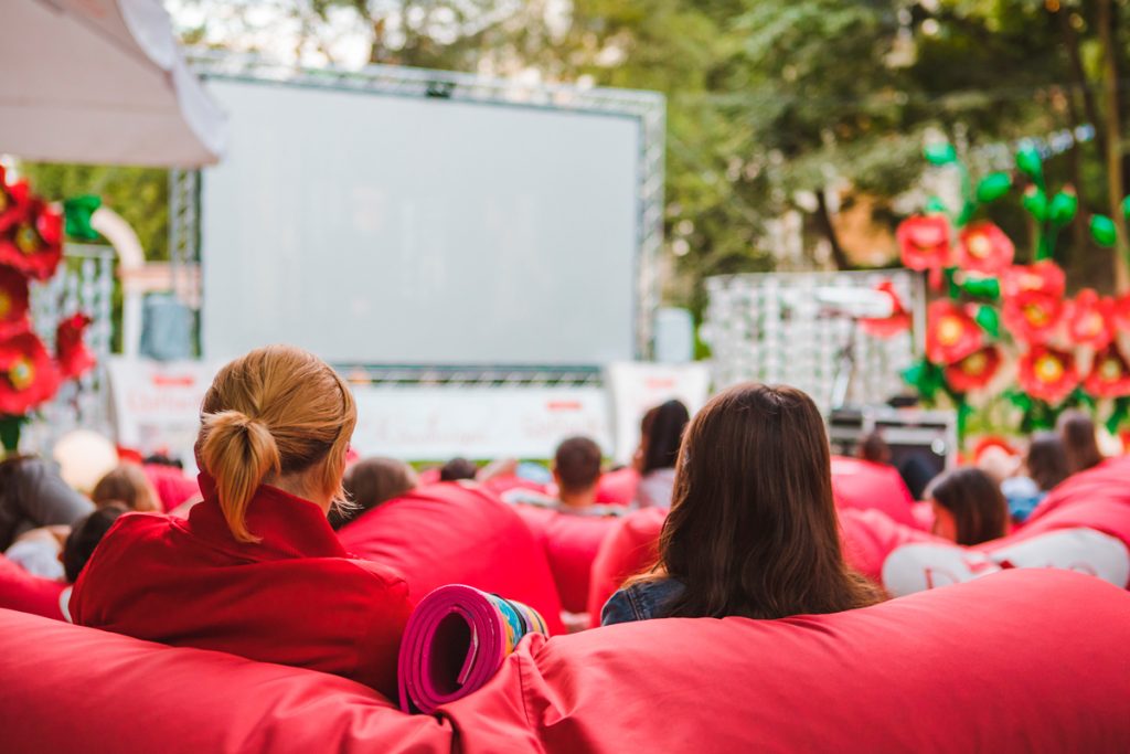 cine al aire libre en madrid vitium alojamiento