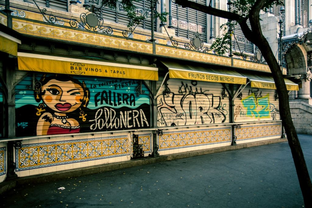 Lugares de arte urbano en Madrid perfectos para tomar fotos increíbles