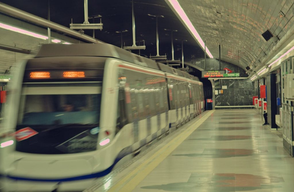 Ruta por el Madrid subterráneo: qué ver, cómo entrar y consejos